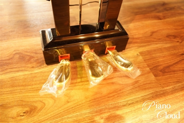 中古グランドピアノ C2(消音機能付き)