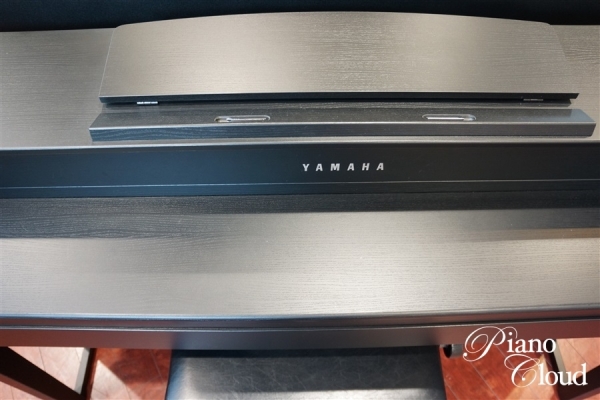 中古電子ピアノCLP545B