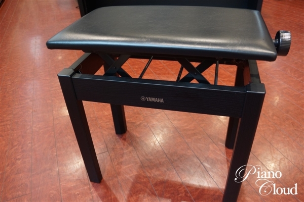 中古電子ピアノCLP745B