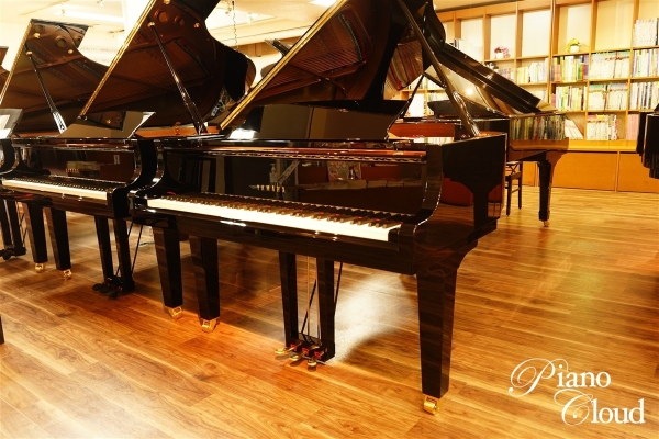 グランドピアノ C3X