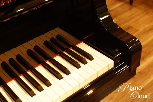 グランドピアノ C3X