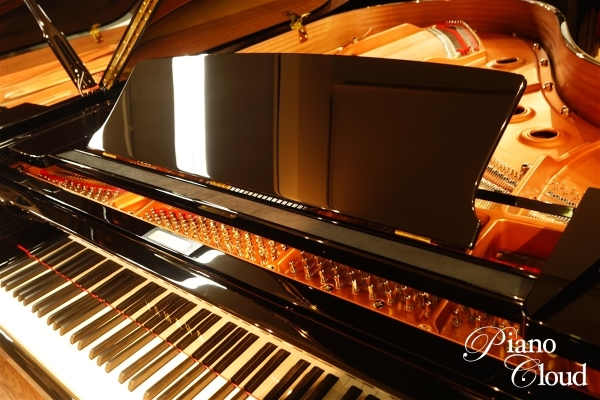 グランドピアノ C3X