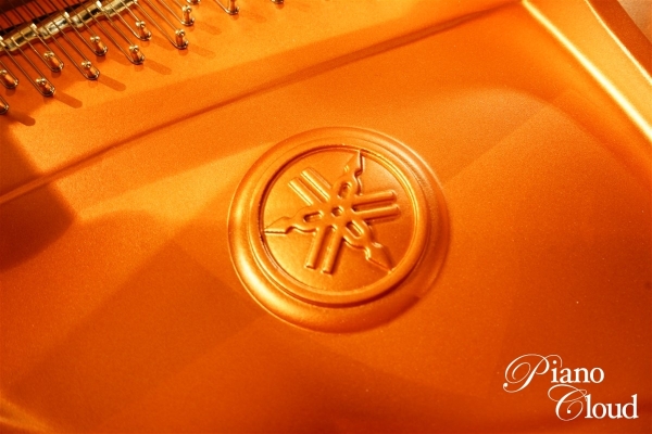 グランドピアノ C3X