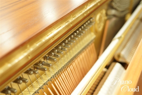 中古アップライトピアノ W103B