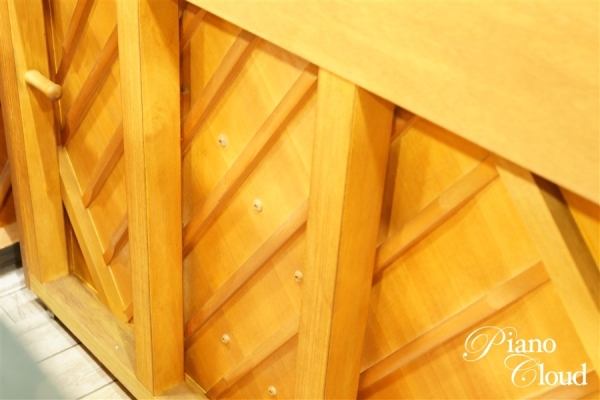 中古アップライトピアノ W103B