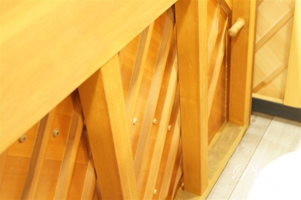 中古アップライトピアノ W103B