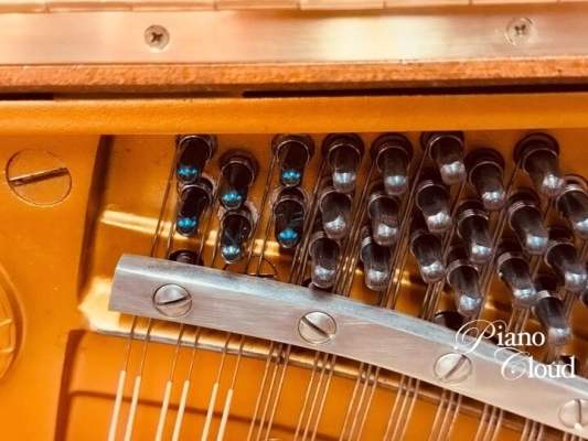 中古アップライトピアノ W102