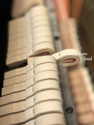 中古アップライトピアノ YU11SD (消音機能付き)