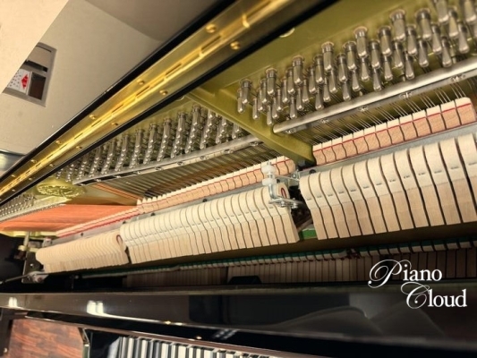 中古アップライトピアノ YU11SD (消音機能付き)