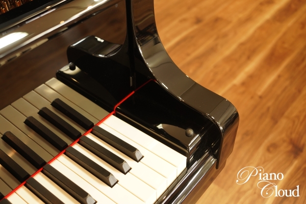 グランドピアノ C3X