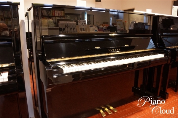 中古アップライトピアノU1A