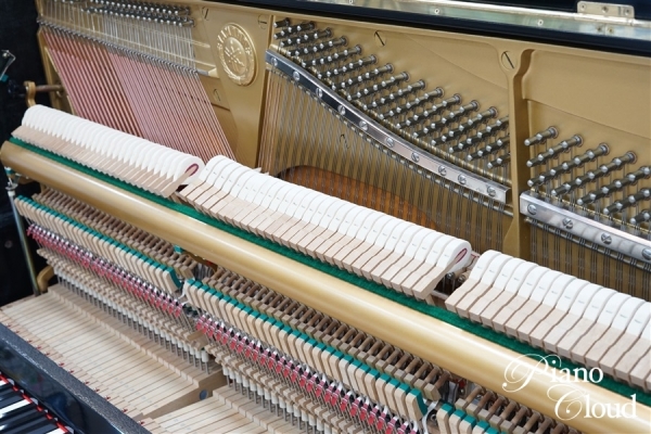 中古アップライトピアノ UX-1