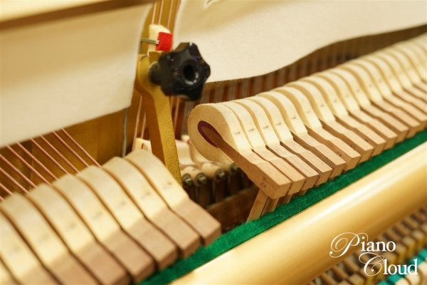 中古アップライトピアノ UX30BL