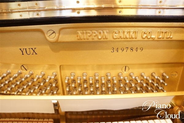 中古アップライトピアノYUX