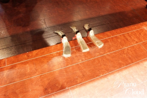 中古アップライトピアノU30A