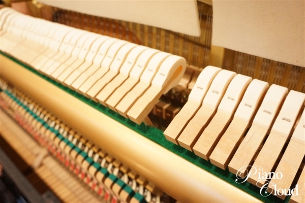 中古アップライトピアノU30A