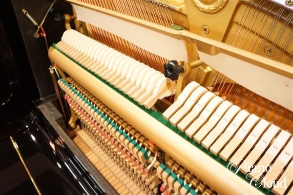 中古アップライトピアノU30A