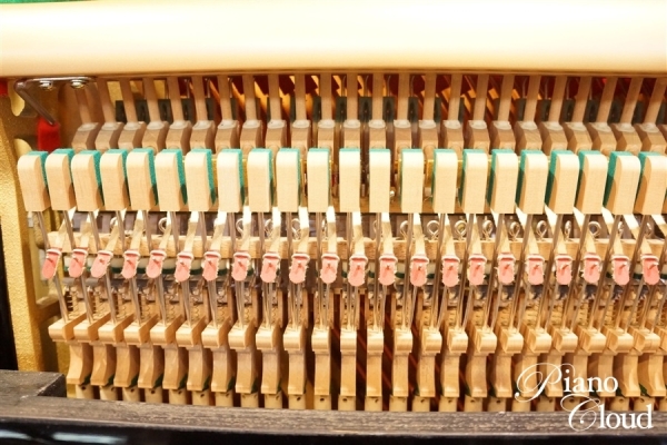 中古アップライトピアノU30A