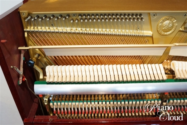 中古アップライトピアノMC1Bic