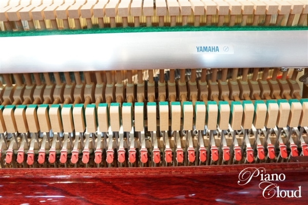 中古アップライトピアノMC1Bic