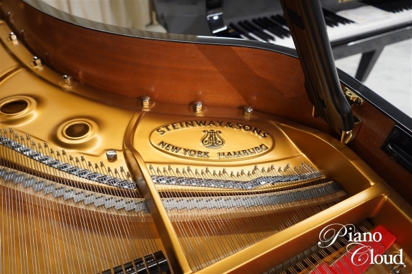 中古グランドピアノ B-211