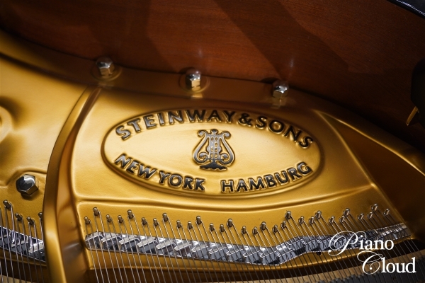 中古グランドピアノ B-211