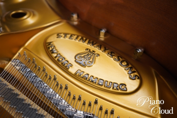 中古グランドピアノ B-211