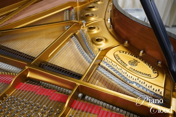 中古グランドピアノ B-211