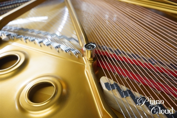 中古グランドピアノ B-211