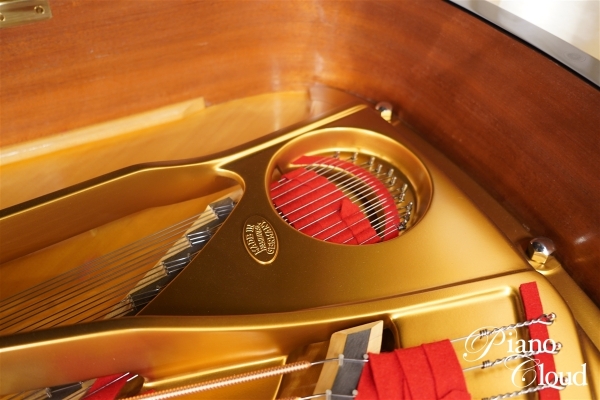 中古グランドピアノ B-211