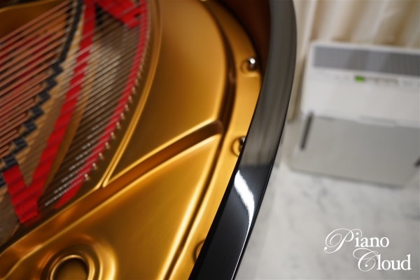 中古グランドピアノ B-211