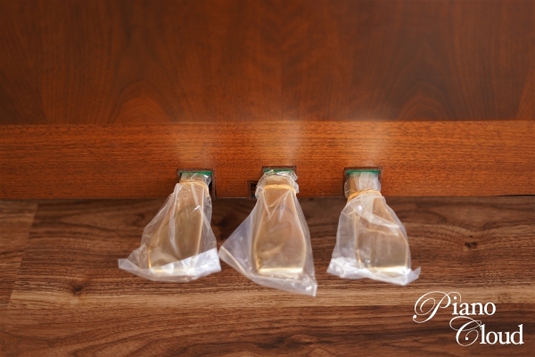 中古アップライトピアノ W102