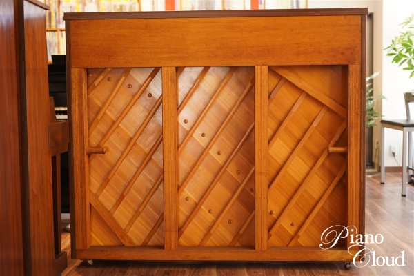 中古アップライトピアノ W102