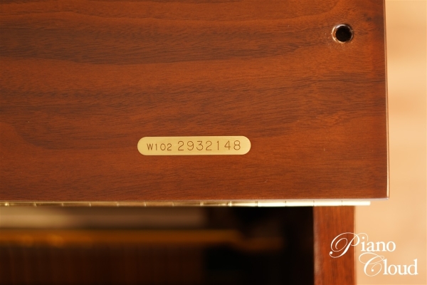 中古アップライトピアノ W102
