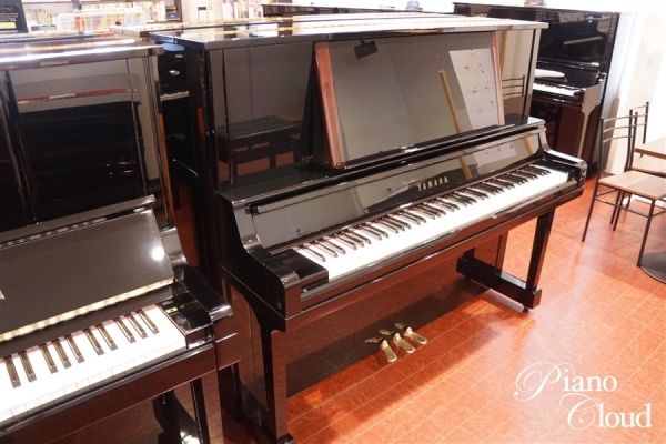 中古アップライトピアノUX300