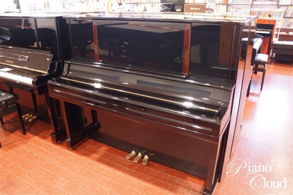 中古アップライトピアノUX300