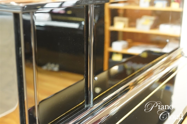 中古アップライトピアノ UX-1