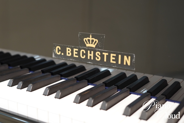 グランドピアノ A.160