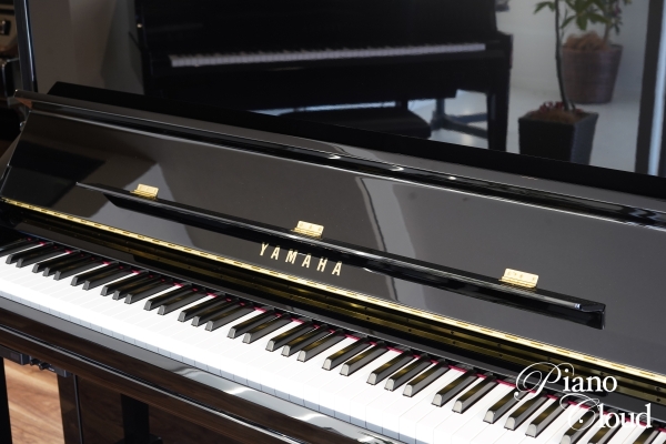 中古アップライトピアノ YU33SH2