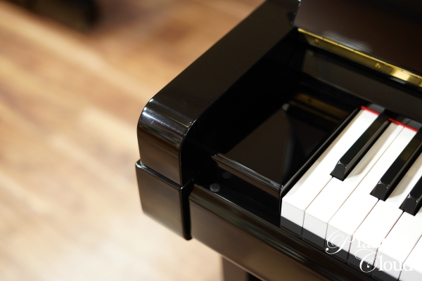 中古アップライトピアノ UX-3