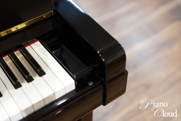 中古アップライトピアノ UX-3