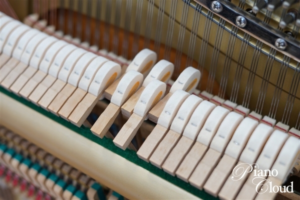 中古アップライトピアノ U30A