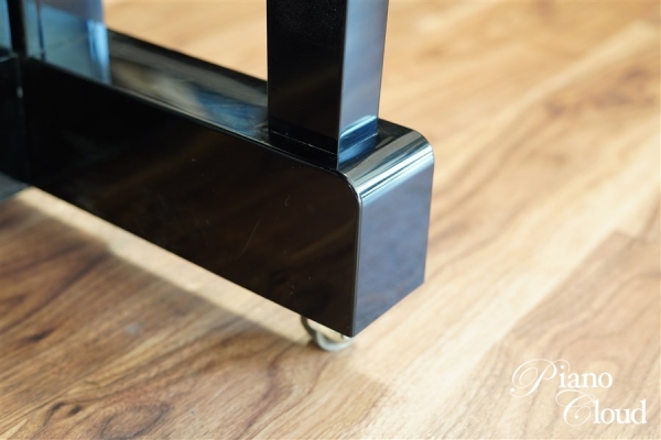 中古アップライトピアノ UX-1