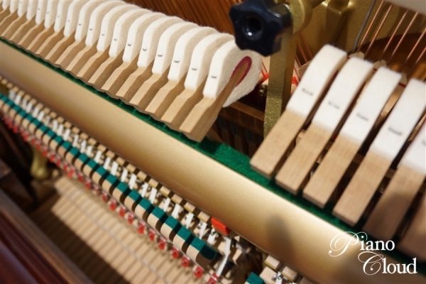 中古アップライトピアノW3AMhc