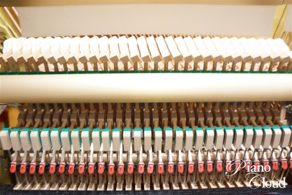 中古アップライトピアノU100