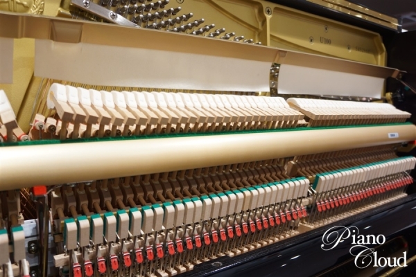 中古アップライトピアノU100