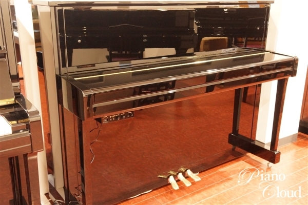 中古アップライトピアノb113