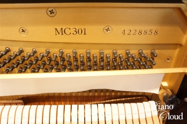 中古アップライトピアノMC301