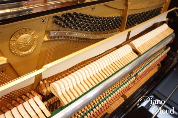 中古アップライトピアノMC301