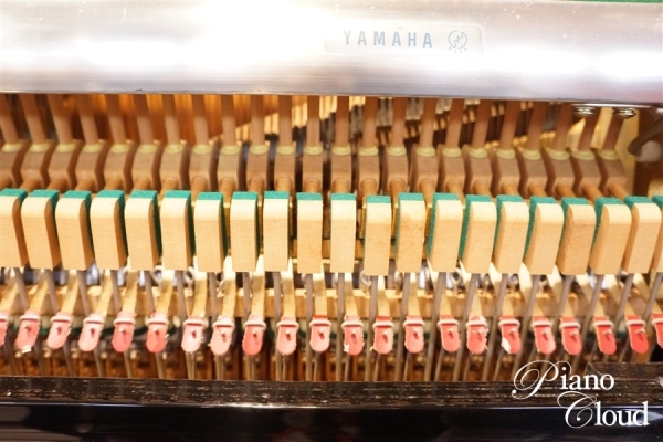 中古アップライトピアノMC301